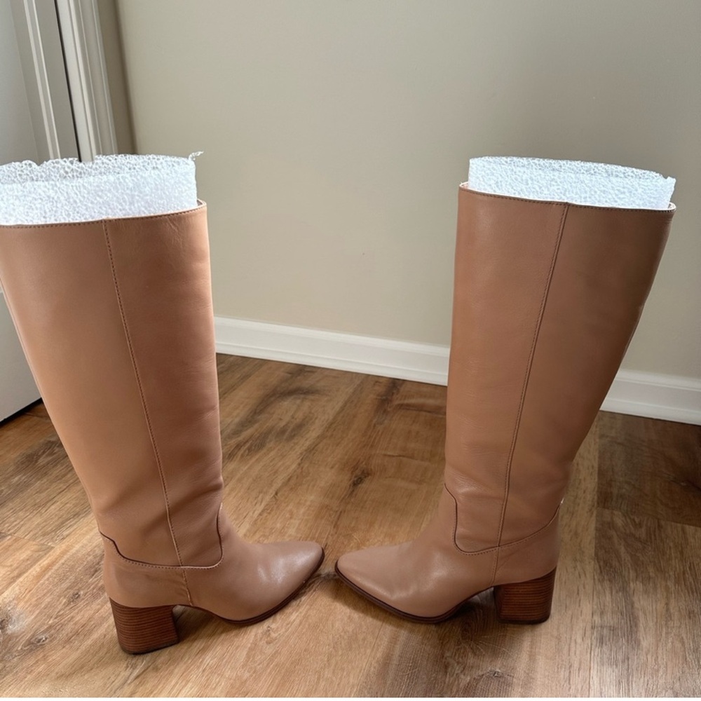 Vince camuto Evronna boots